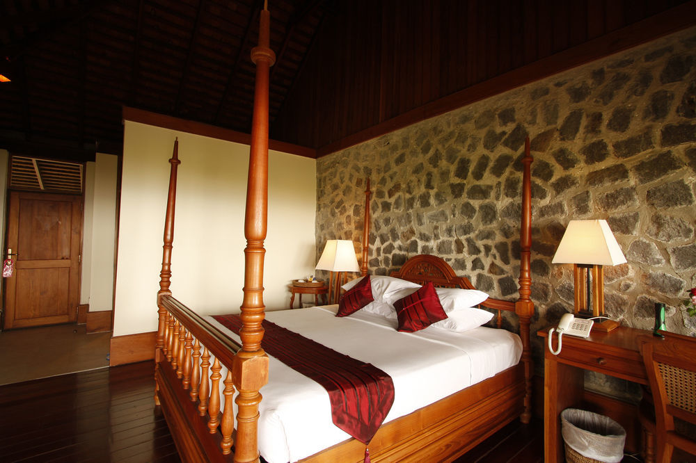 Popa Mountain Resort Mount Popa Bagian luar foto