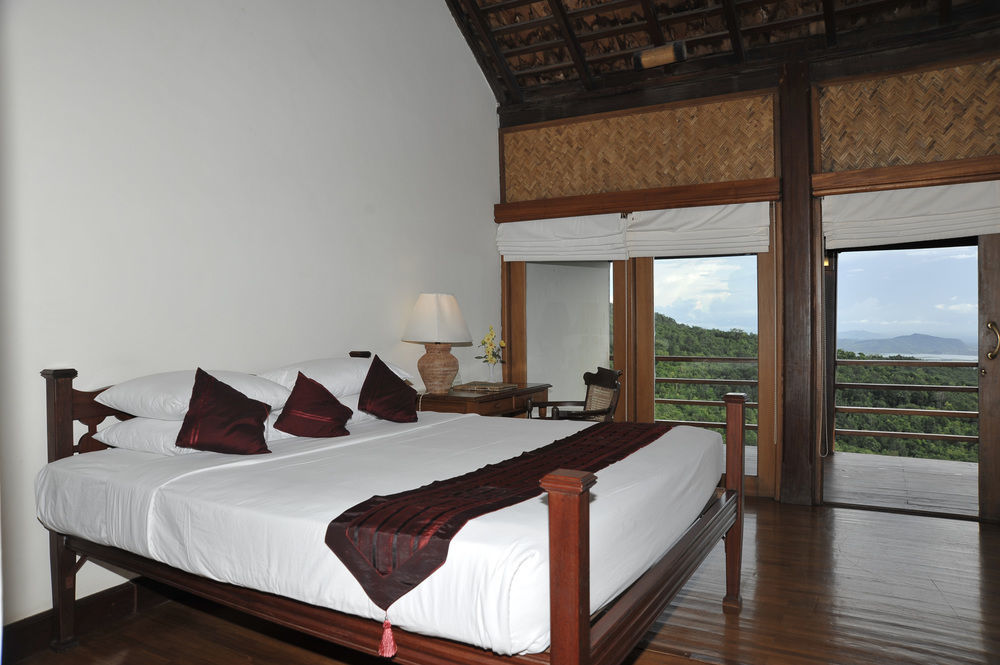 Popa Mountain Resort Mount Popa Bagian luar foto