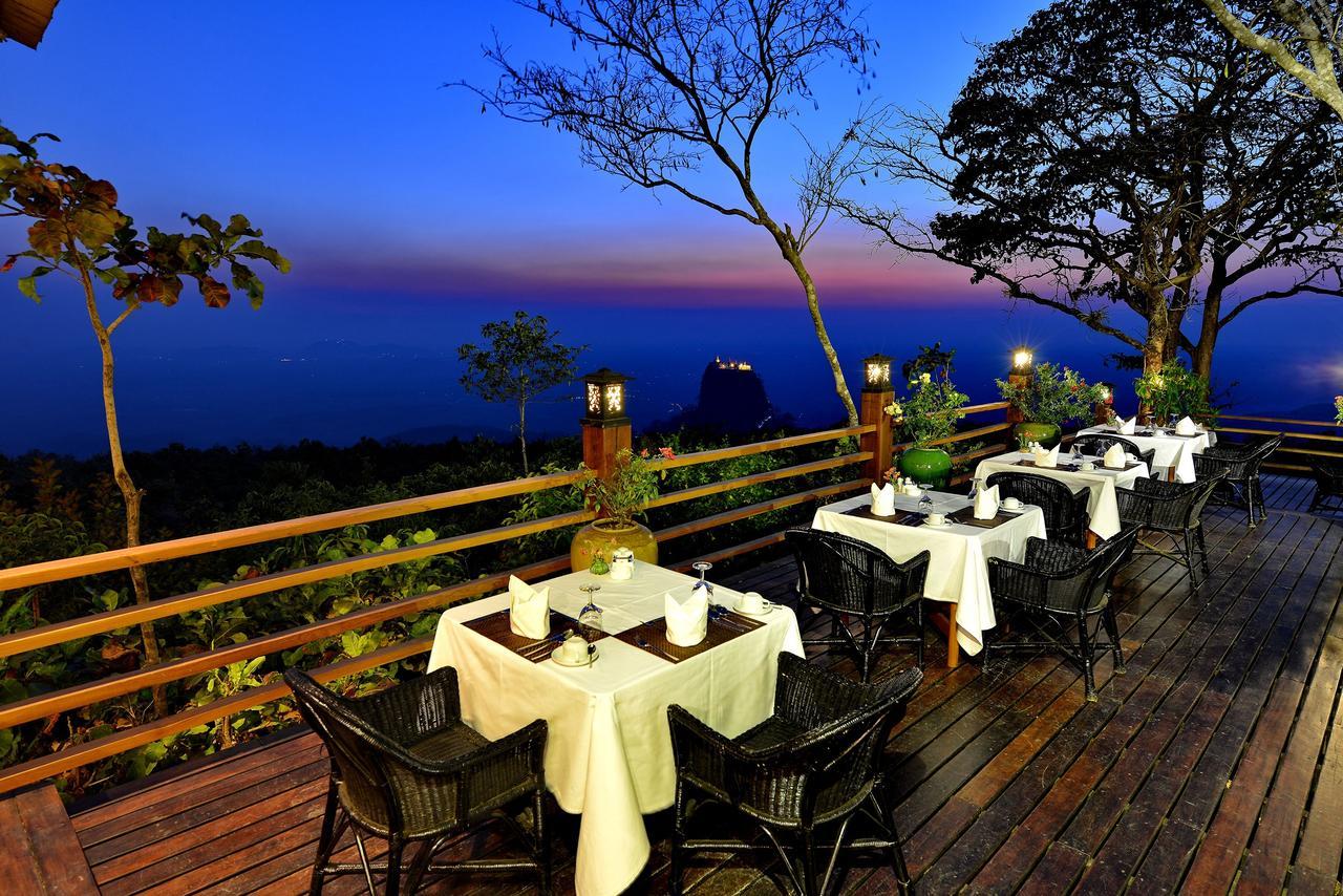 Popa Mountain Resort Mount Popa Bagian luar foto