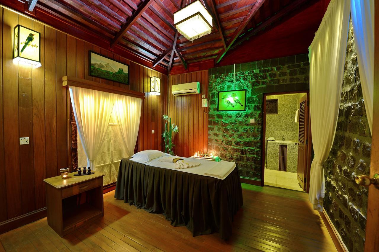 Popa Mountain Resort Mount Popa Bagian luar foto