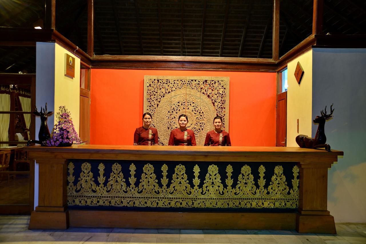 Popa Mountain Resort Mount Popa Bagian luar foto